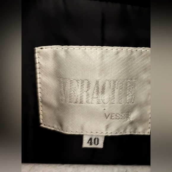 Black Sueded Jacket with Decorative Button-1980’s Vintage from Japan - Picture 5 of 5